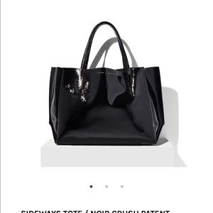 Ampersand and Apostrophe sideways patent  tote